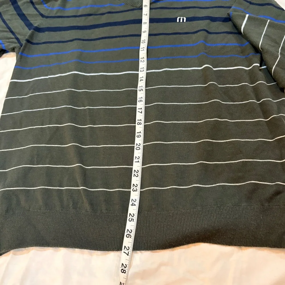 TravisMathew neck sweater